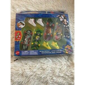 New Hot Wheels Skate HW Half Pipe Pack Toy
